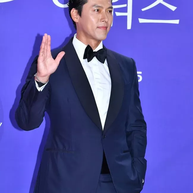 Foto terbaru dari Hyun Bin