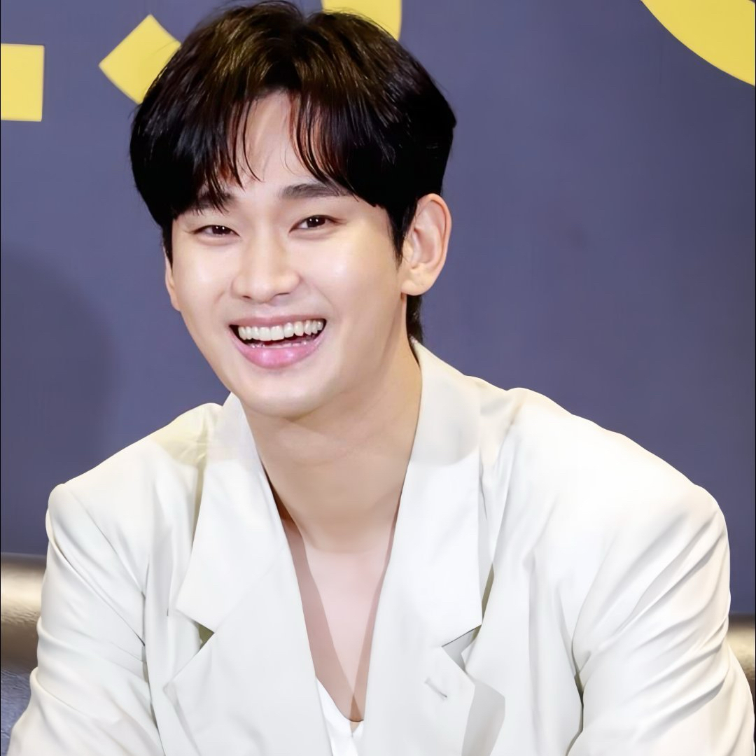 金秀賢的近期活動照