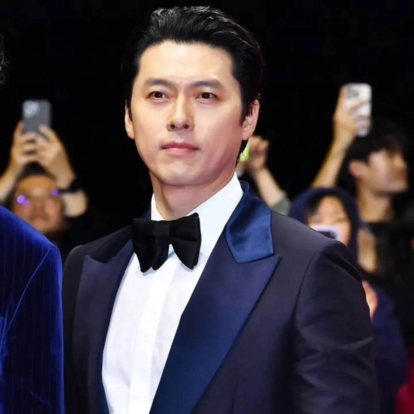 Cuplikan di balik layar dari Hyun Bin