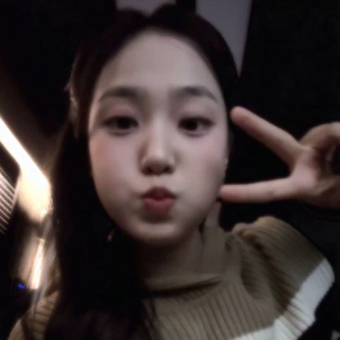 Momen yang diabadikan oleh penggemar Kim Taeyeon