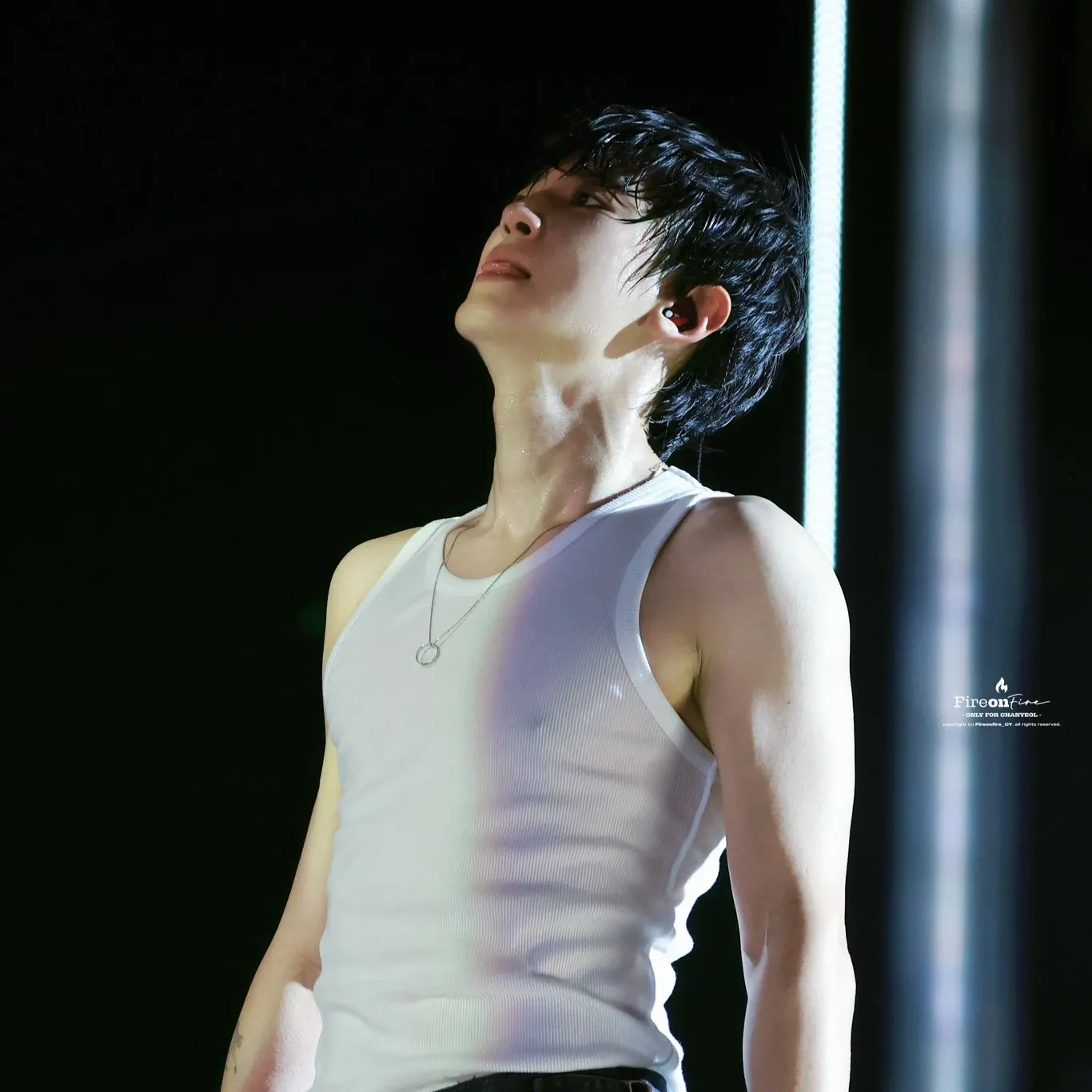 A moment captured by a fan of Chanyeol