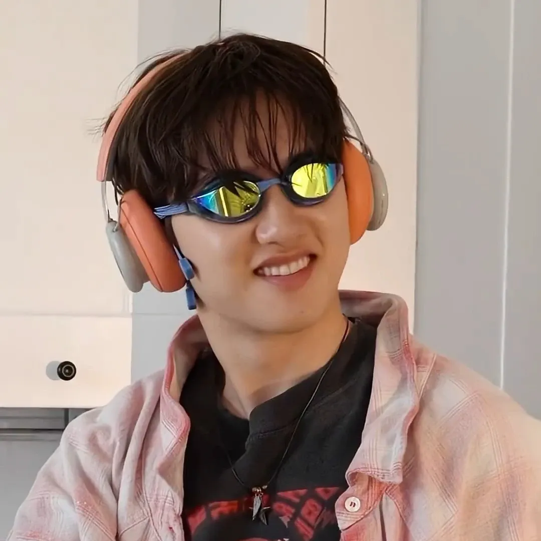 Foto terbaru dari Doh Kyungsoo (D.O.)