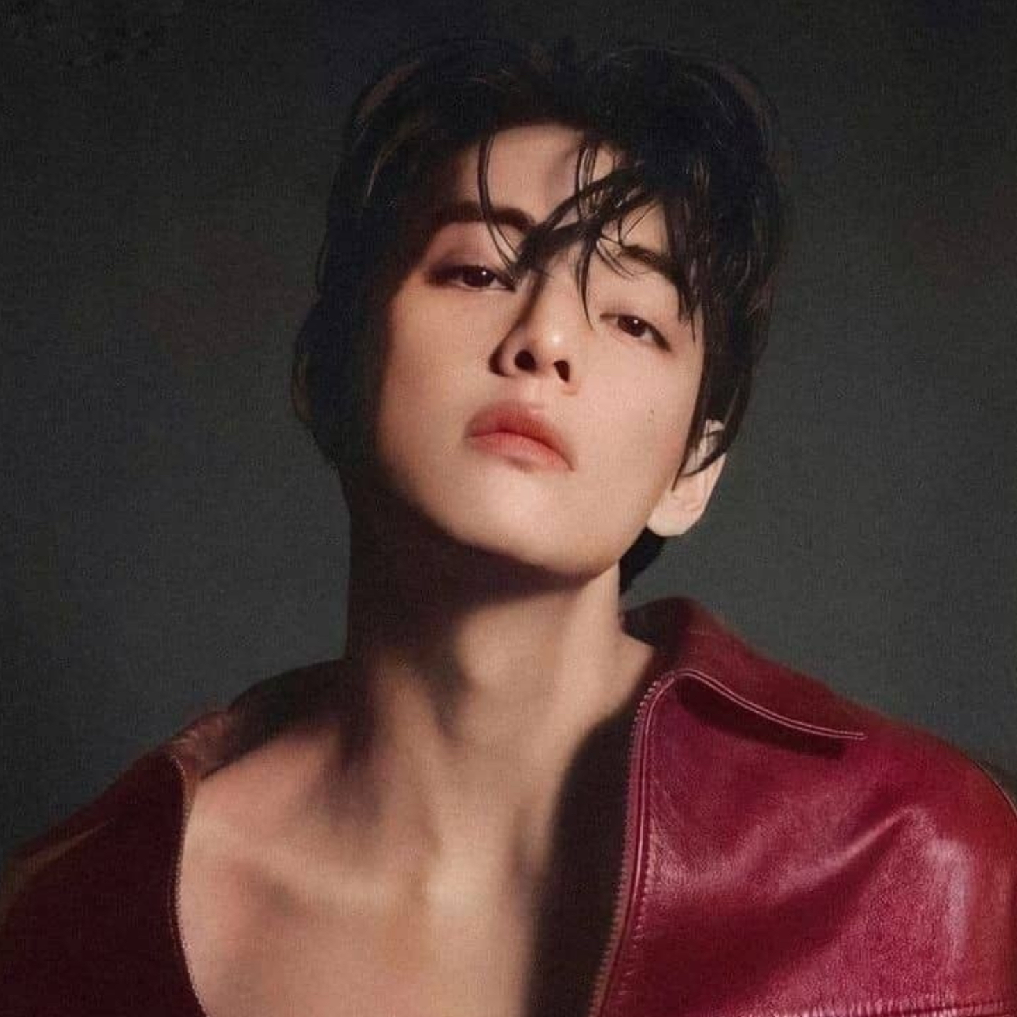 Recent activity shot of Kim Taehyung (V)