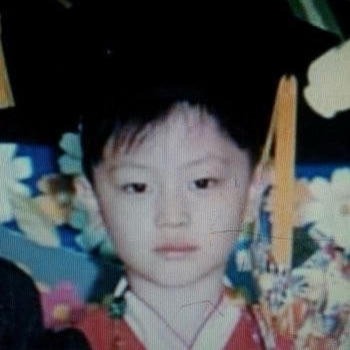 Cuplikan di balik layar dari Yook Sungjae