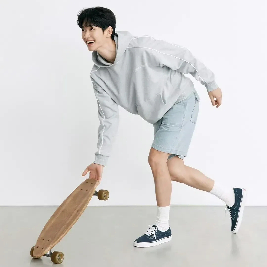 Recent activity shot of Kim Soohyun