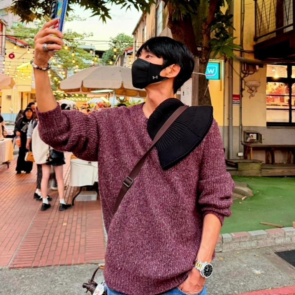 Latest photo of Lee Joongi