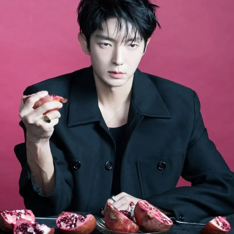 Momen yang diabadikan oleh penggemar Lee Joongi