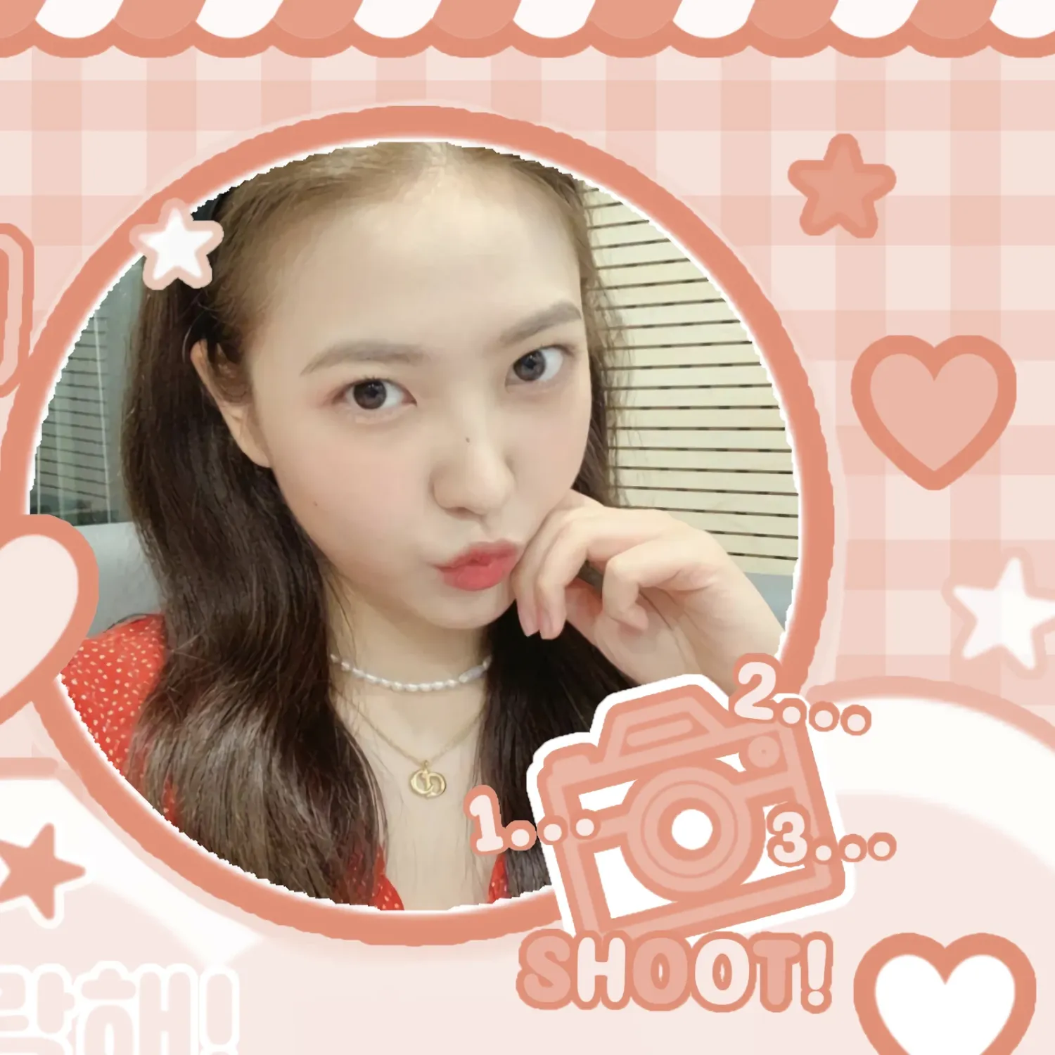 A moment captured by a fan of Yeri (1999)