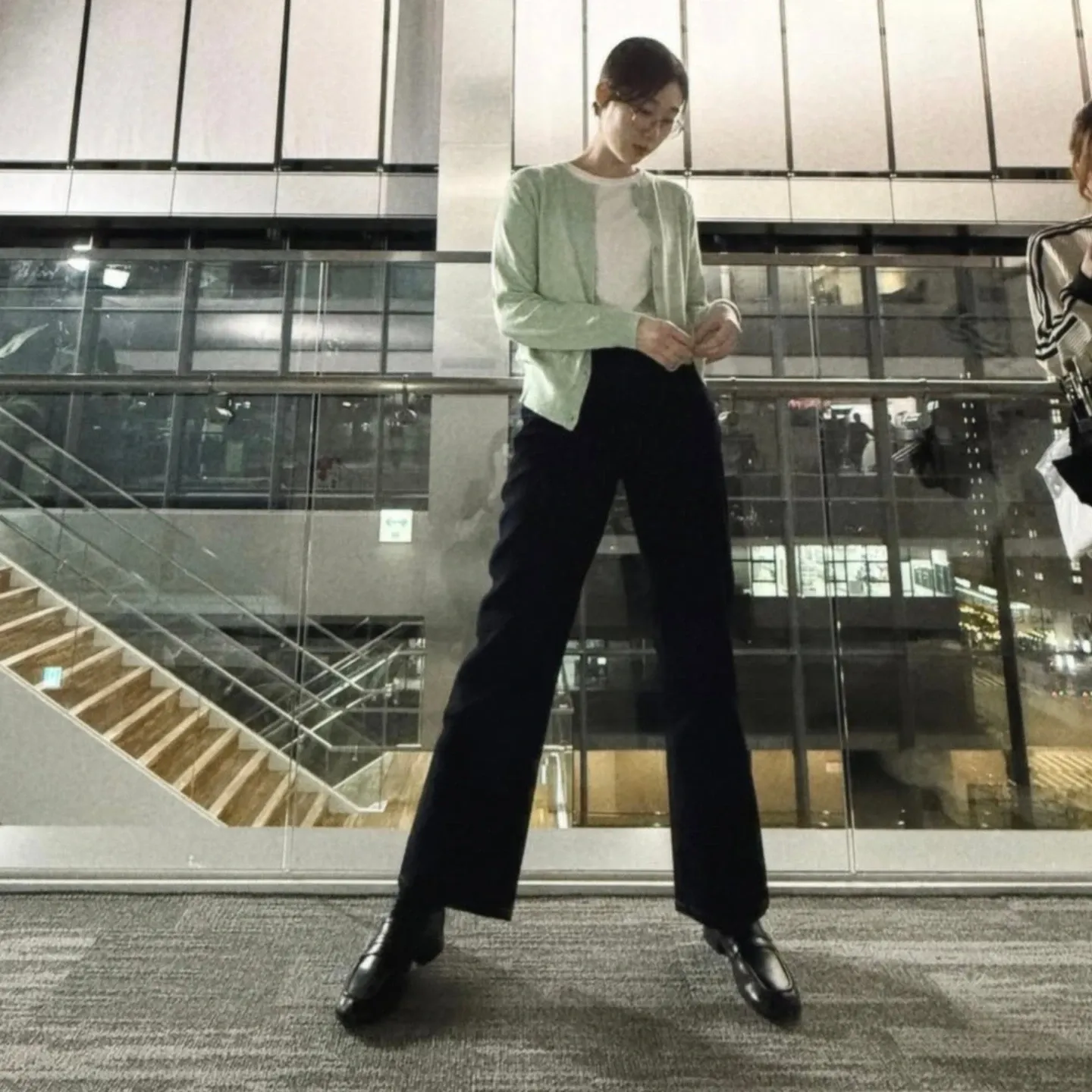 Behind-the-scenes cut of Han Yeji