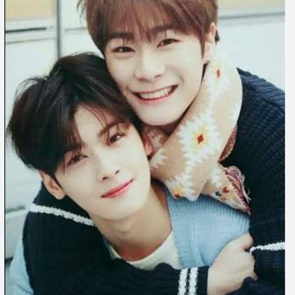 Latest photo of Cha Eunwoo