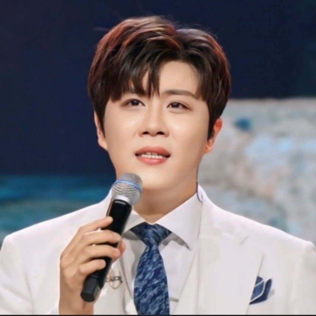 晋海成的最新照片