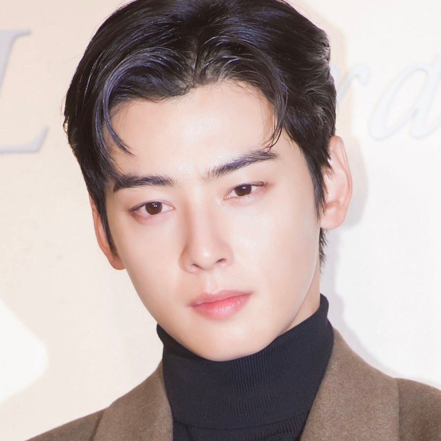 チャ・ウヌの最近の活動ショット