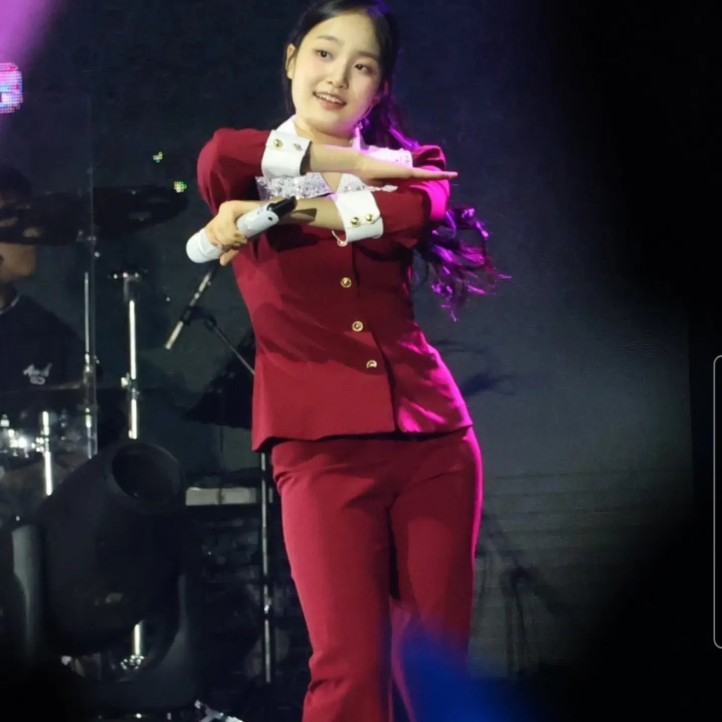 A moment captured by a fan of Kim Taeyeon