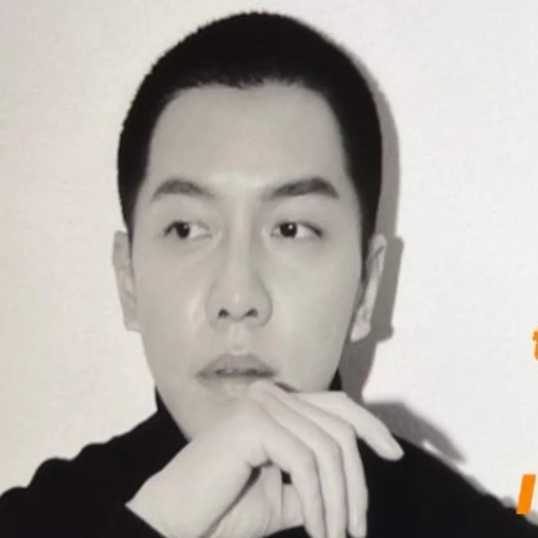 Foto terbaru dari Lee Seunggi