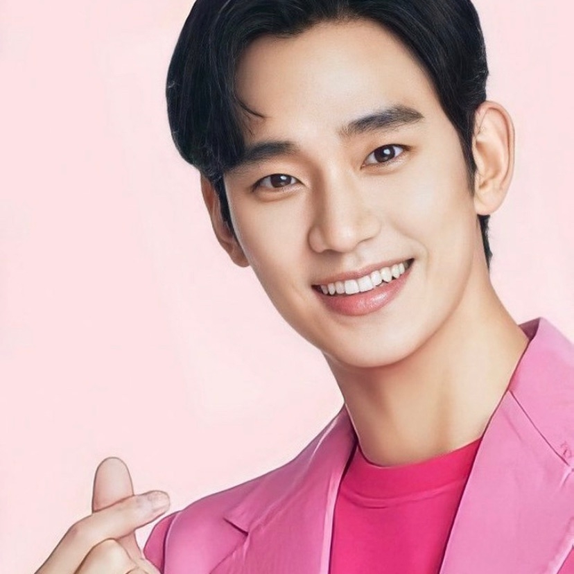 Recent activity shot of Kim Soohyun