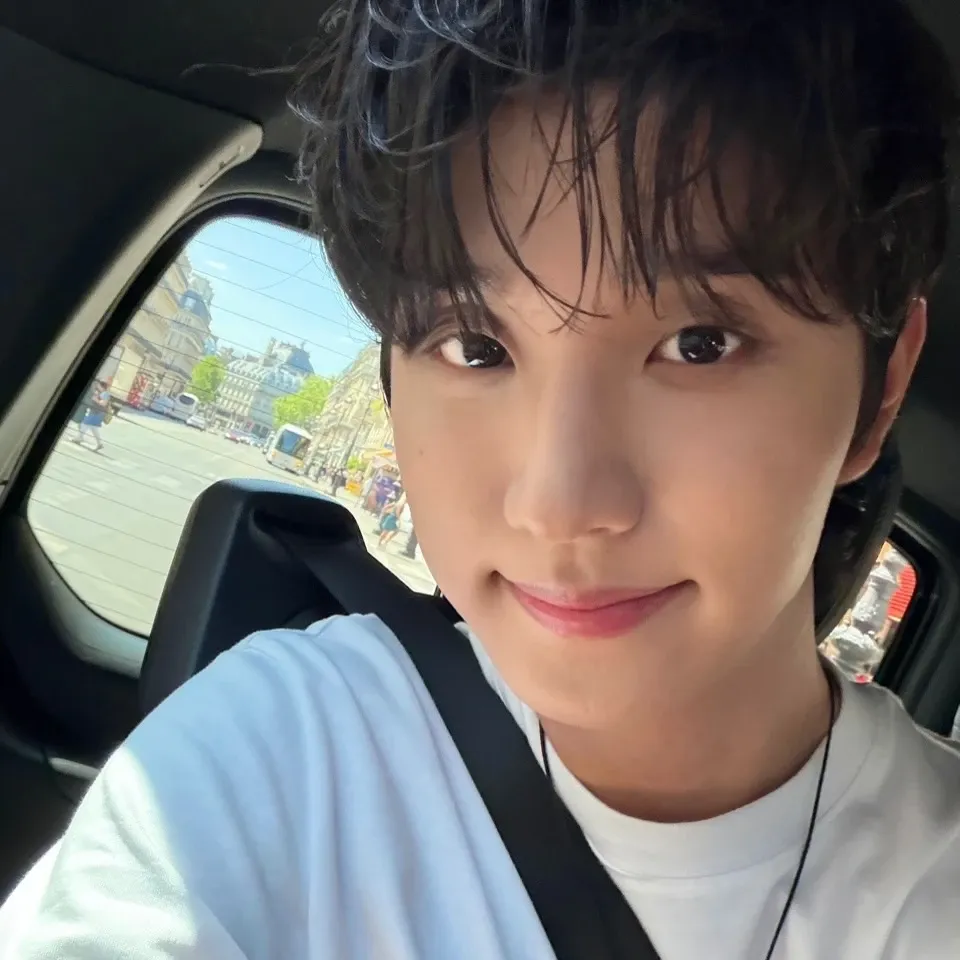 Latest photo of Kim Jaewon
