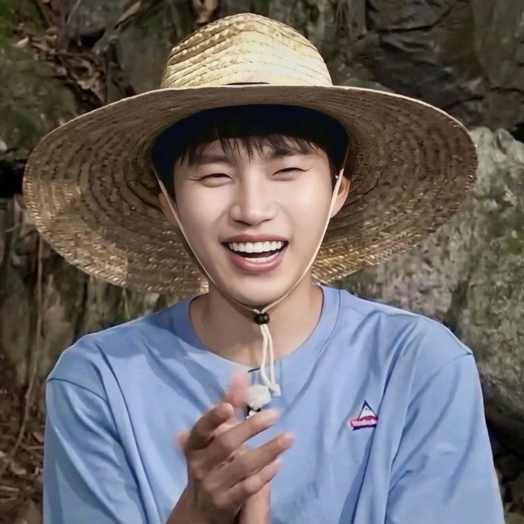 Foto kegiatan terbaru dari Lim Youngwoong
