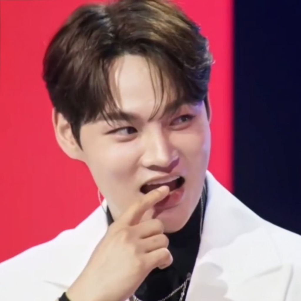 박서진 최근 활동샷