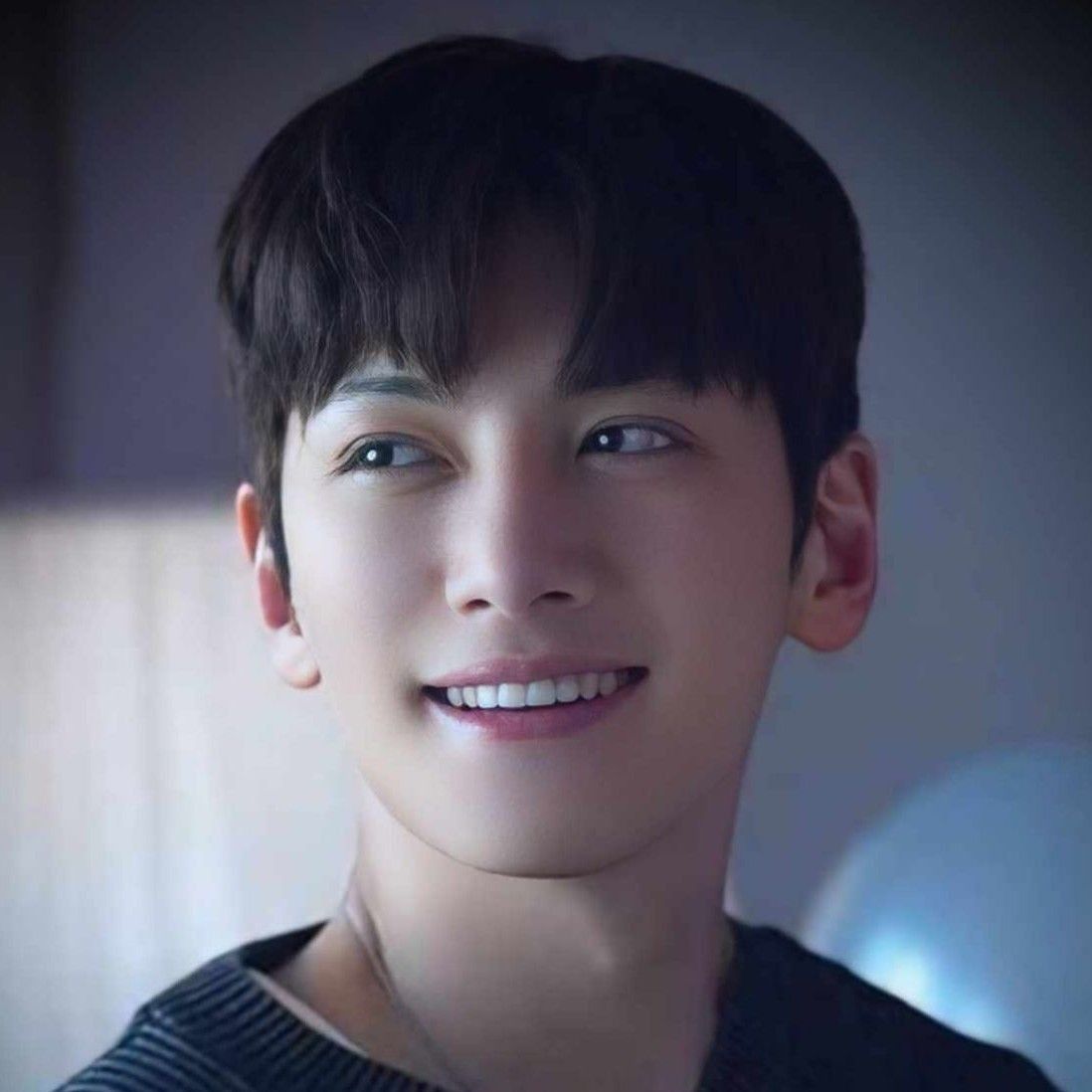 チ・チャンウクのビハインドカット