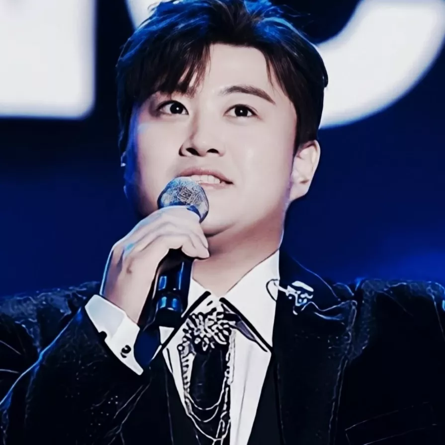 キム・ホジュンのビハインドカット