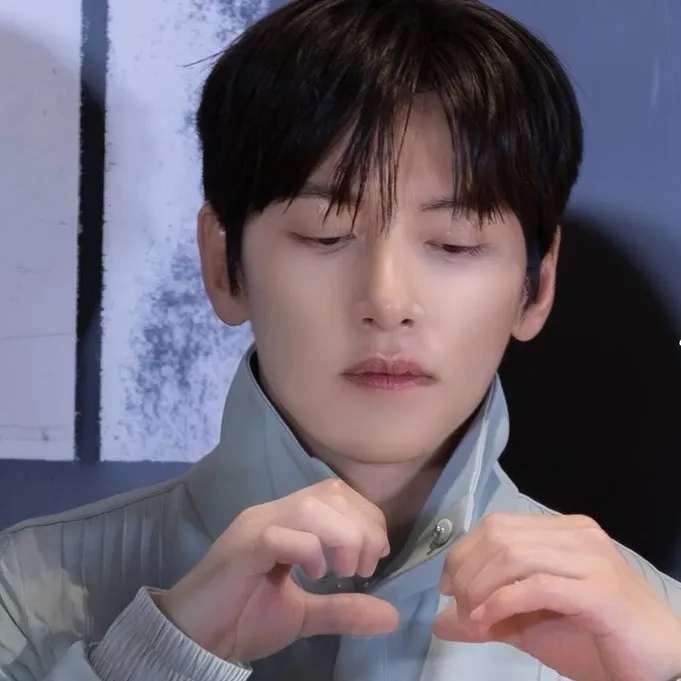 Latest photo of Ji Changwook