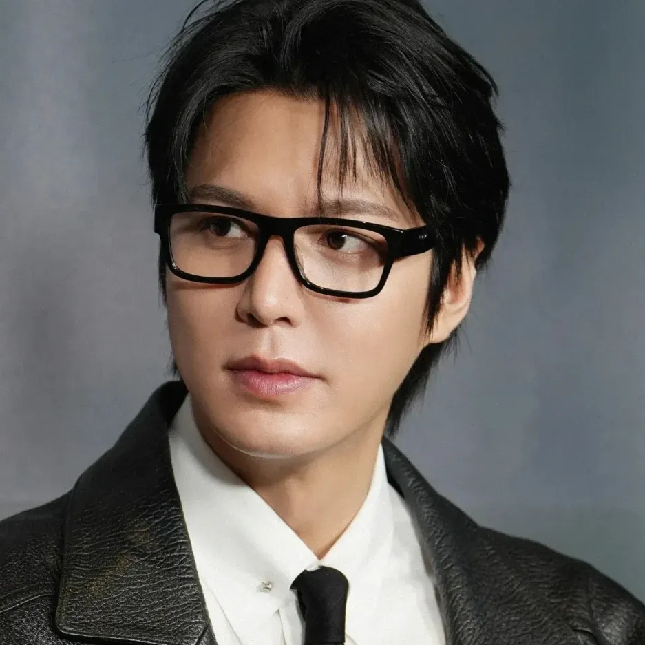 Behind-the-scenes cut of Lee Minho