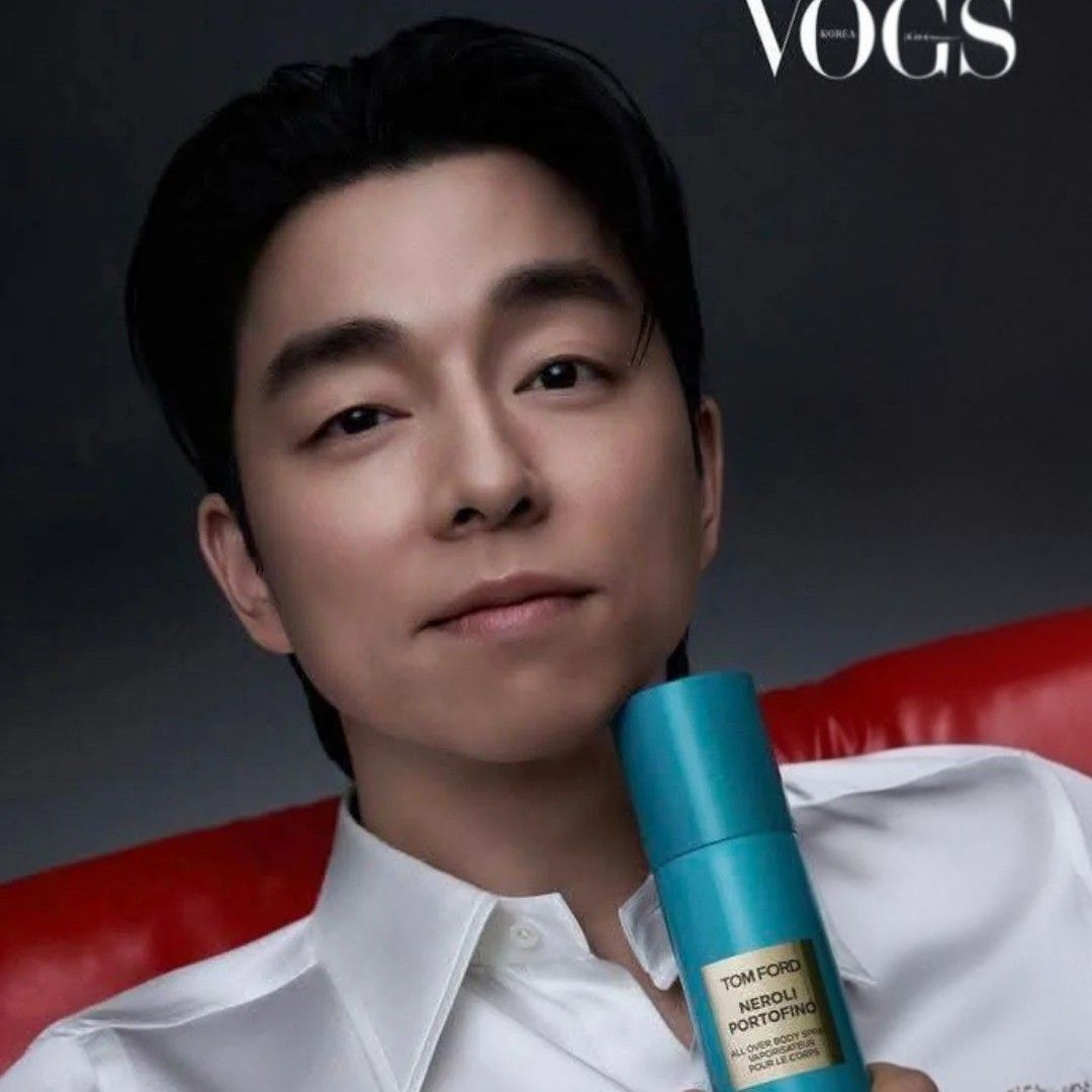 Momen yang diabadikan oleh penggemar Gong Yoo