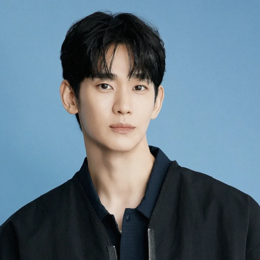 A moment captured by a fan of Kim Soohyun