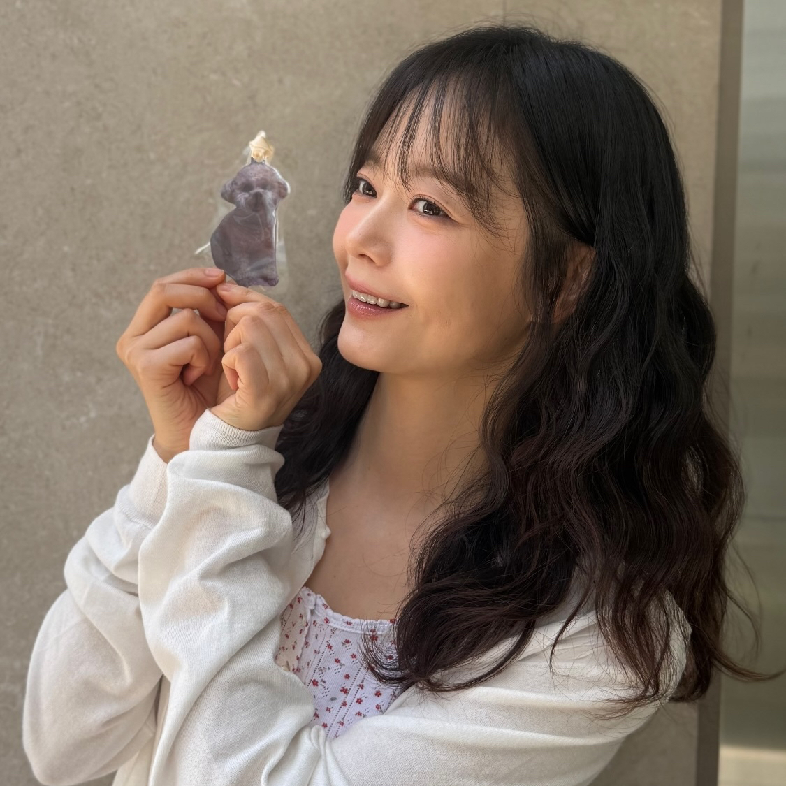 Behind-the-scenes cut of Jeon Somin