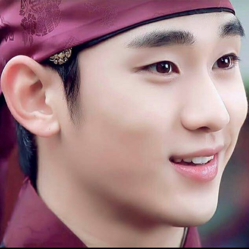 ファンが撮影したキム・スヒョンの瞬間