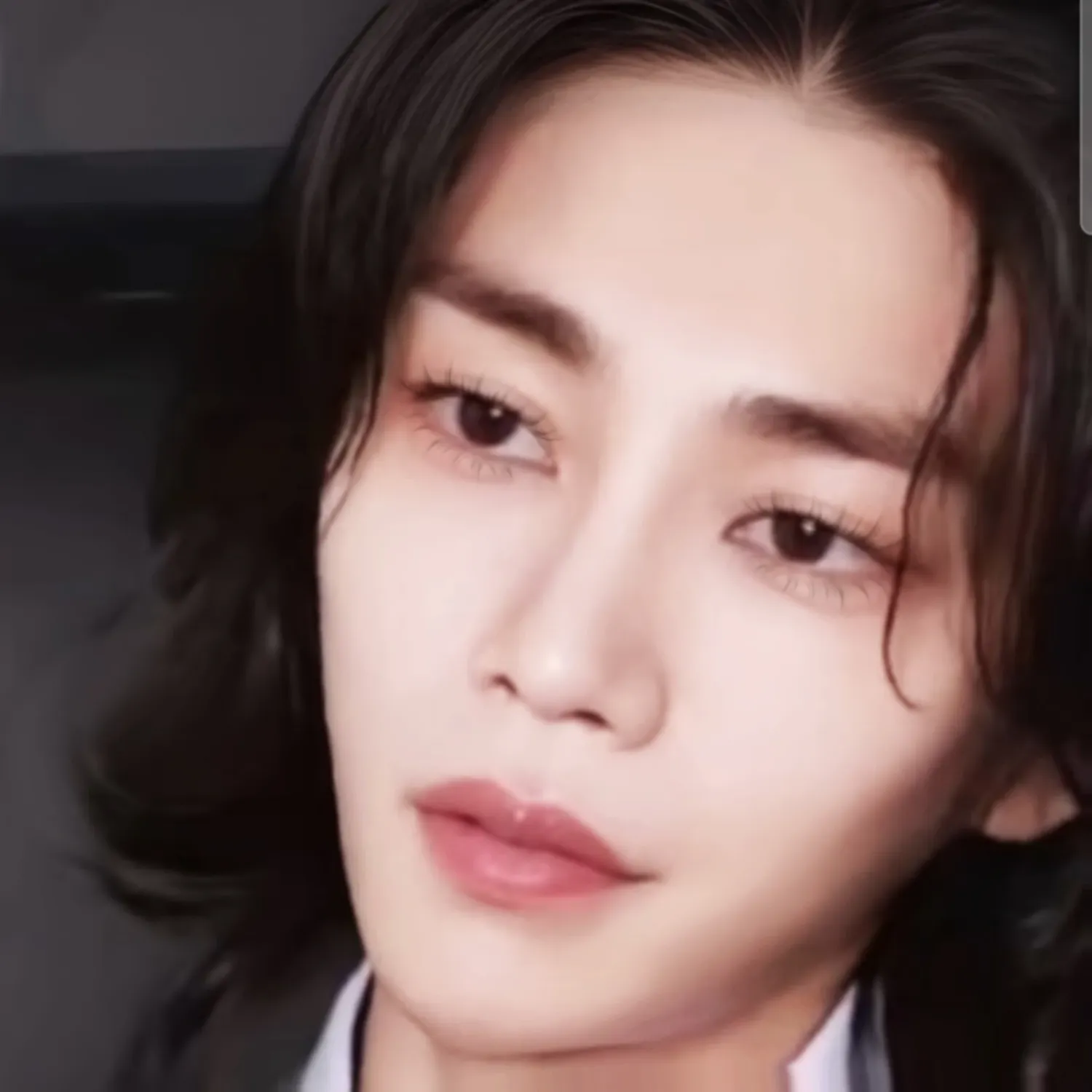 Behind-the-scenes cut of Kim Jaeyoung