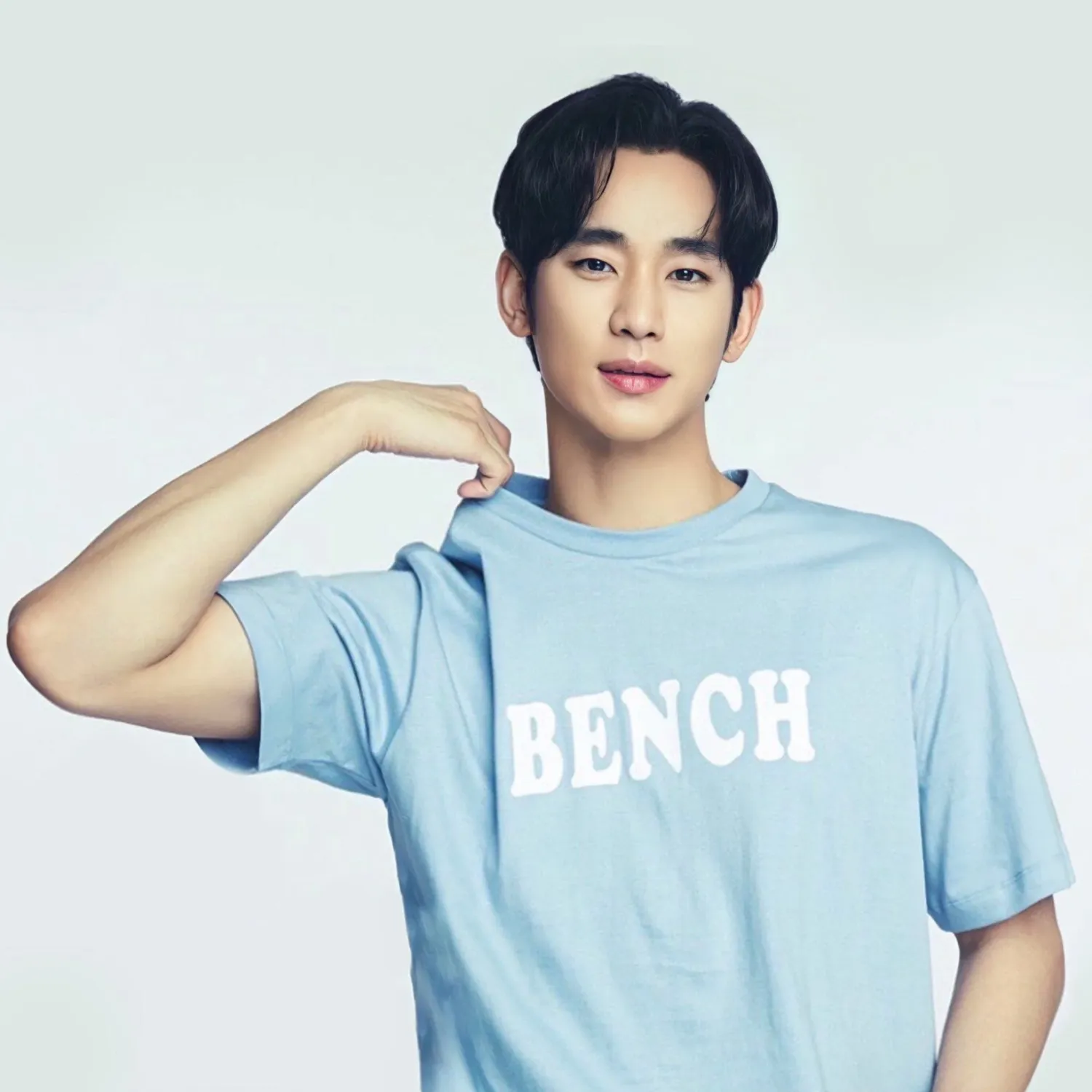 A moment captured by a fan of Kim Soohyun