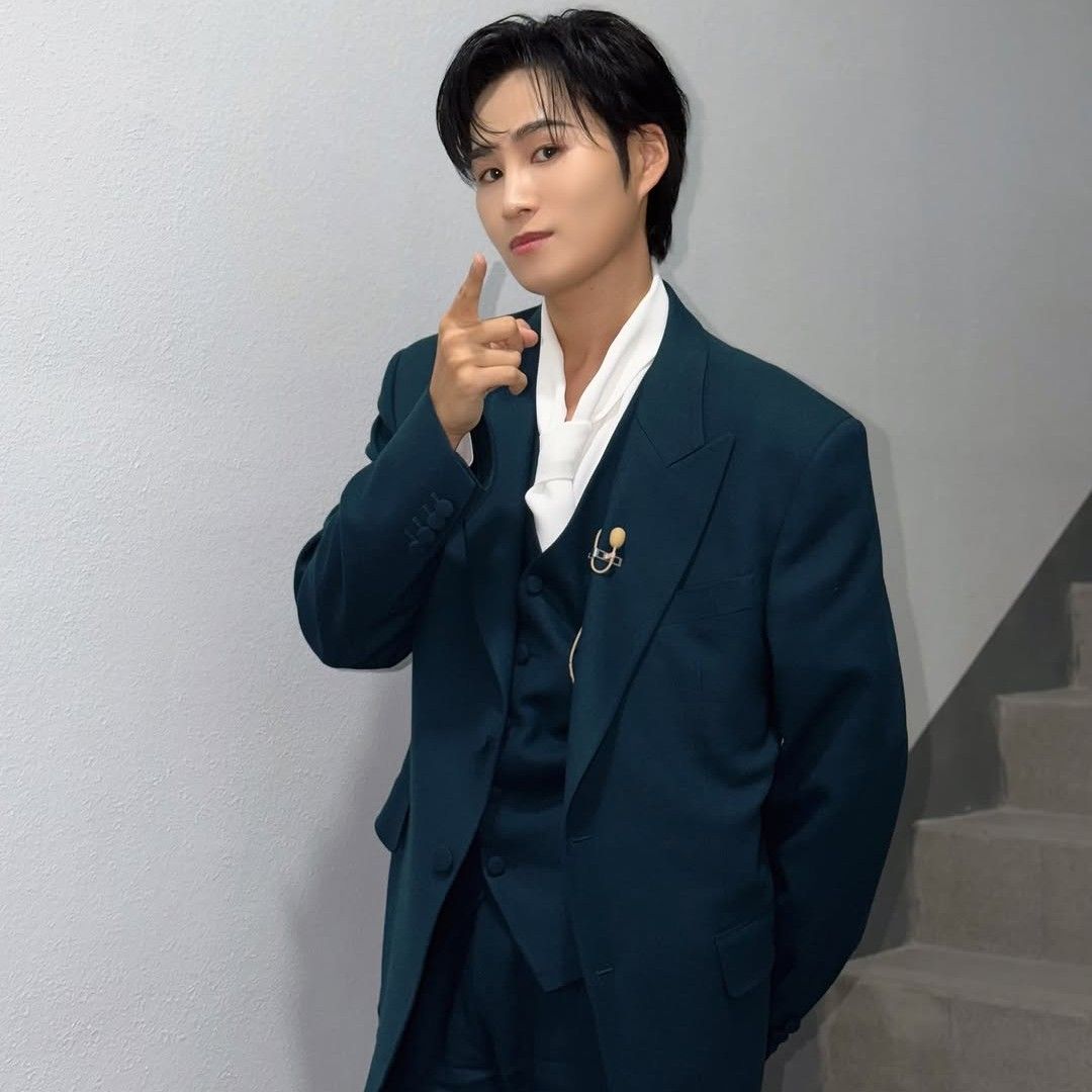 A moment captured by a fan of Kim Heejae