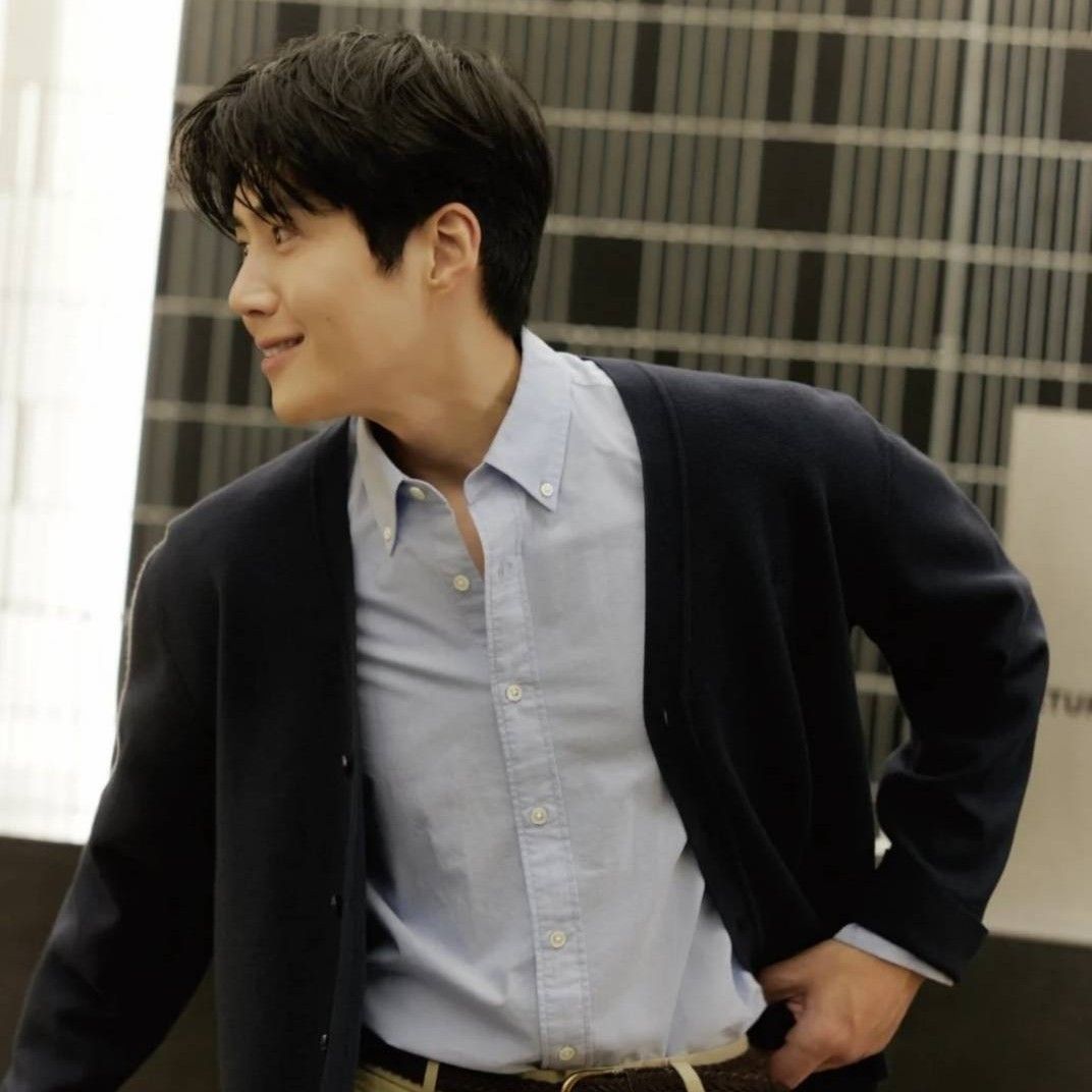 キム・ソンホの最近の活動ショット