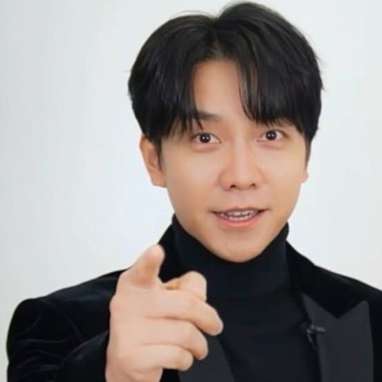 粉丝拍下的李升基瞬间