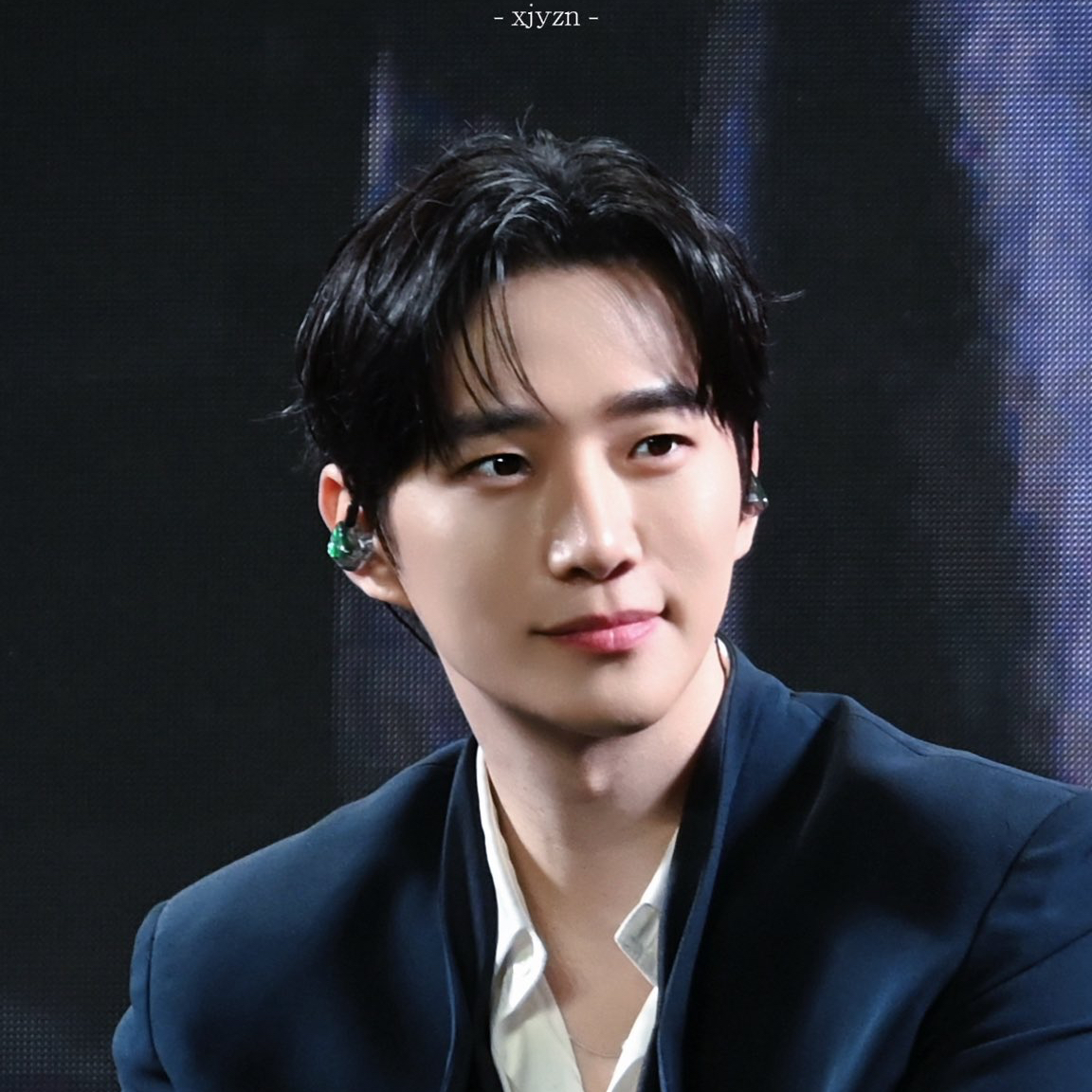 イ・ジュノのビハインドカット