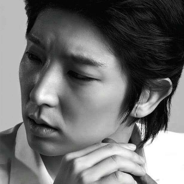 Latest photo of Lee Joongi