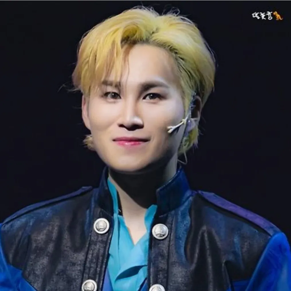 Momen yang diabadikan oleh penggemar Kim Heejae