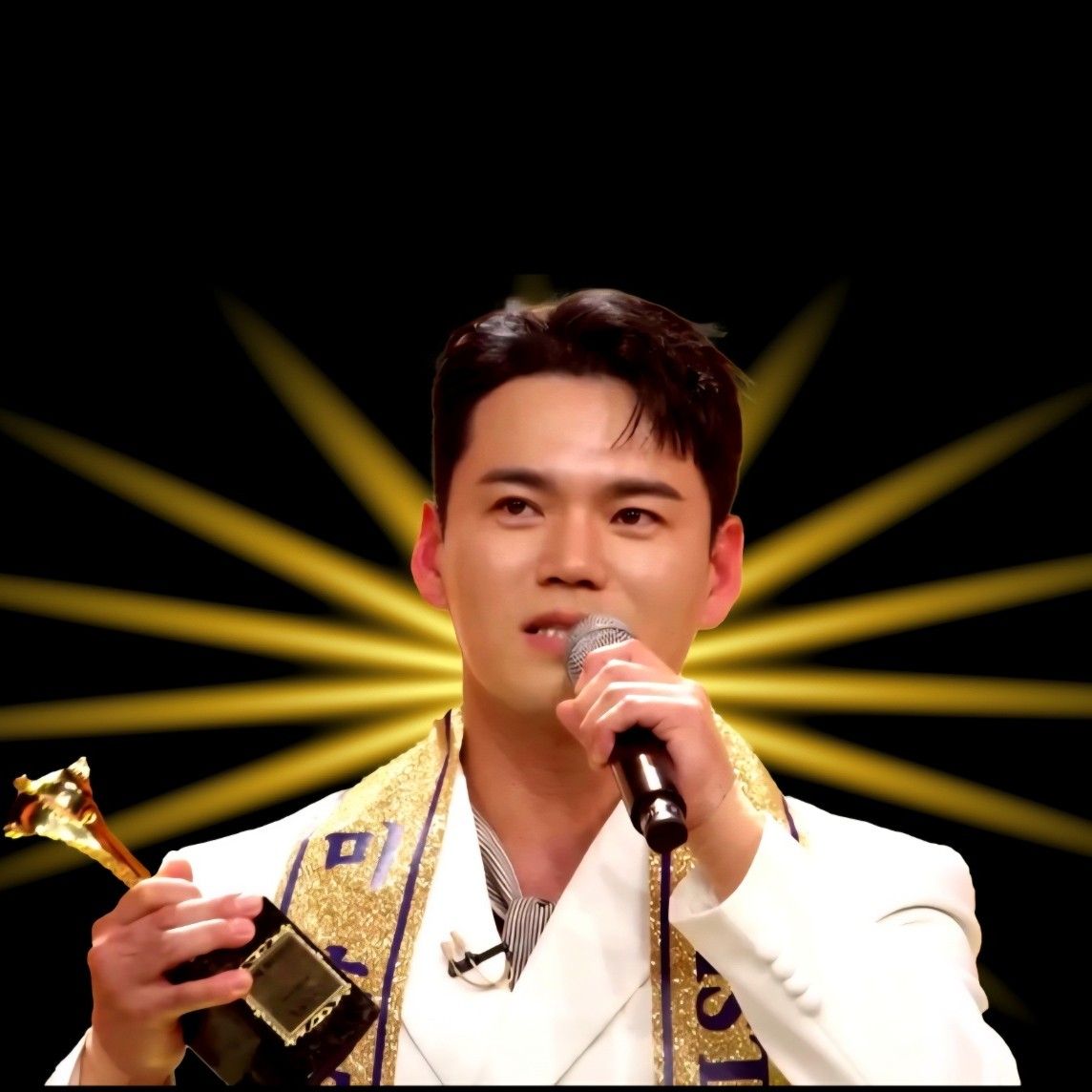 Recent activity shot of Cheonrokdam