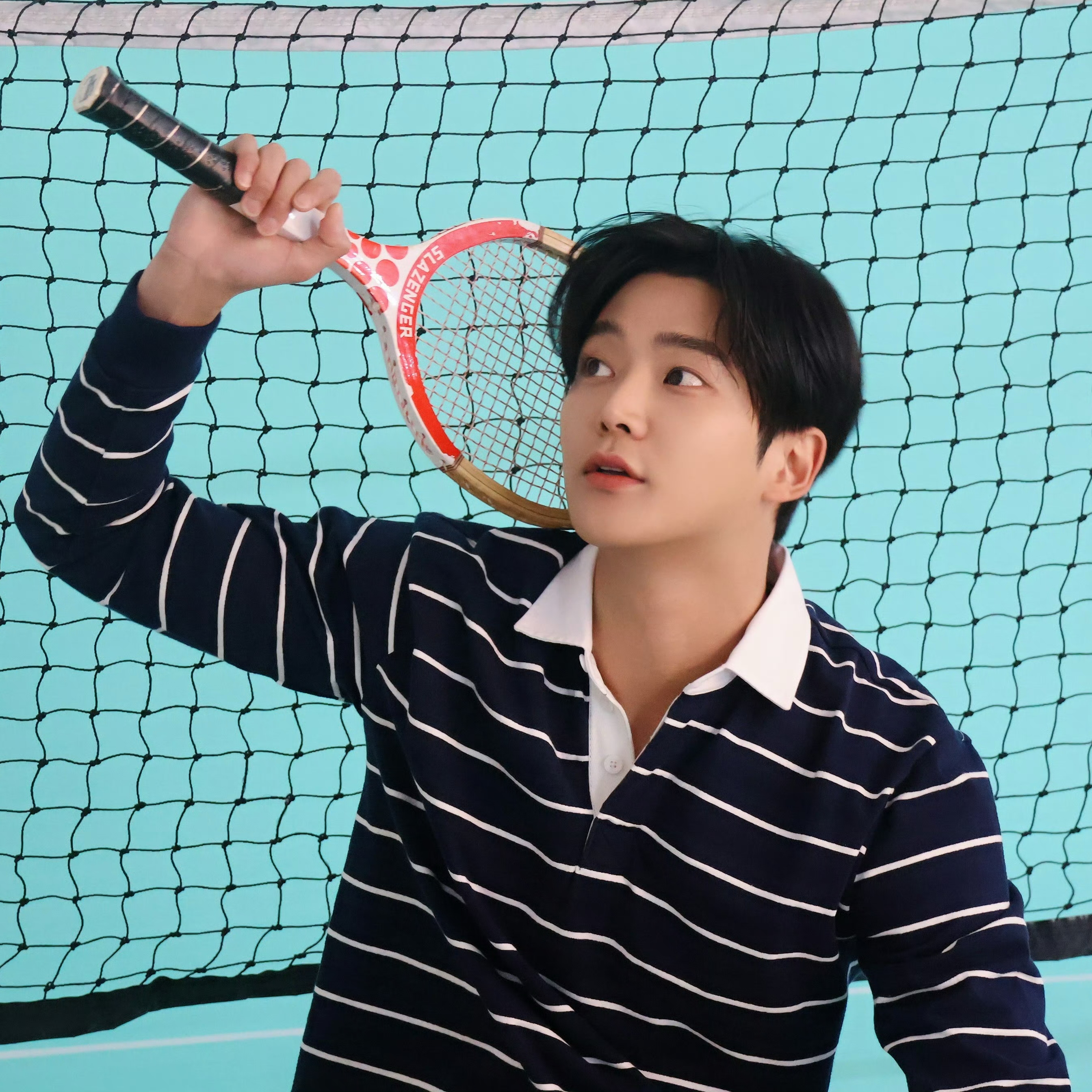 로운의 비하인드 컷