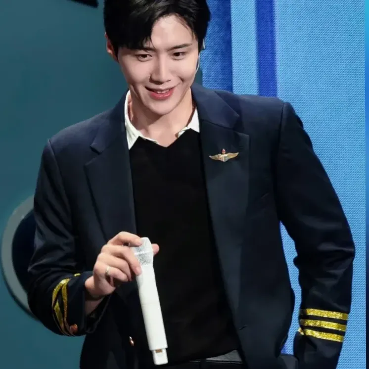 A moment captured by a fan of Kim Seonho