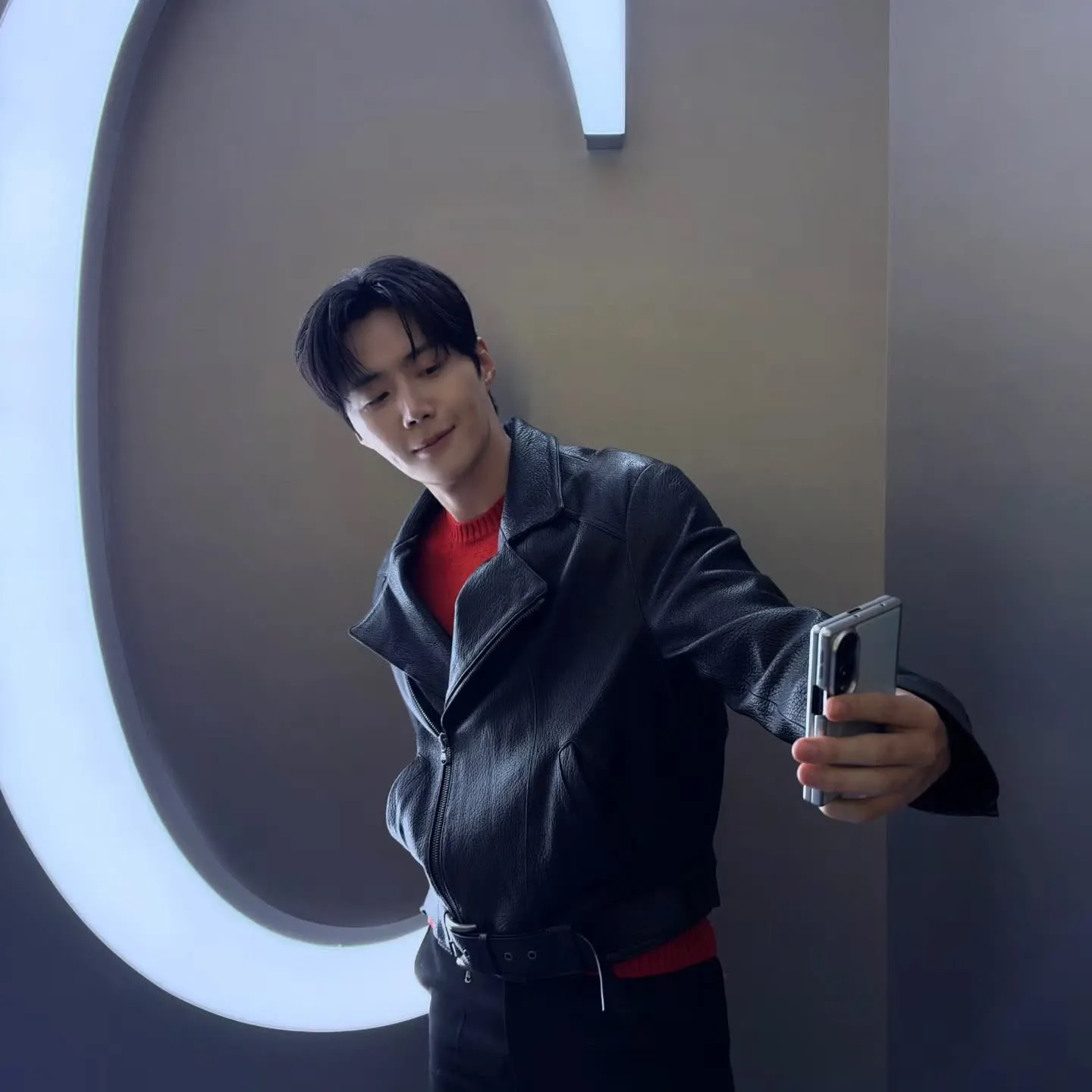 Cuplikan di balik layar dari Kim Seonho