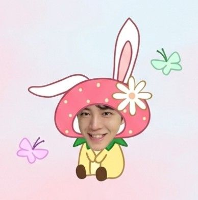 Recent activity shot of Jang Geunsuk