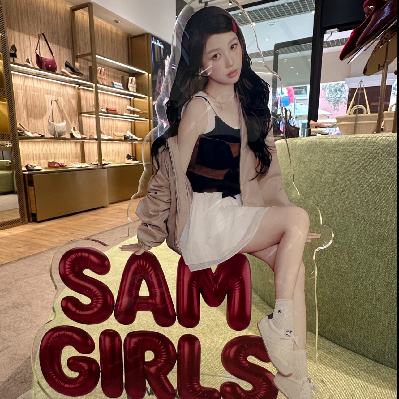 Latest photo of Esther Yu