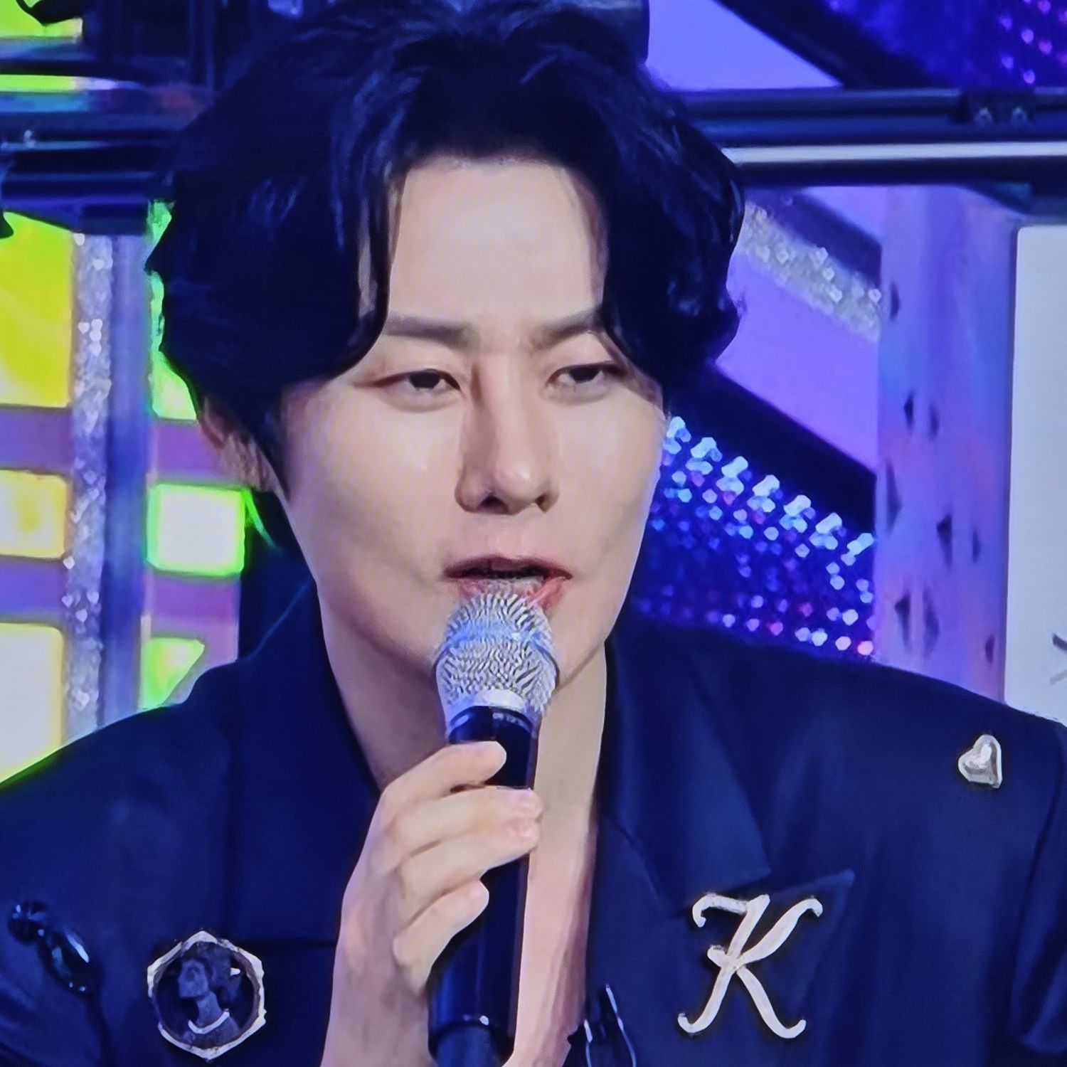 A moment captured by a fan of Kang Moonkyung