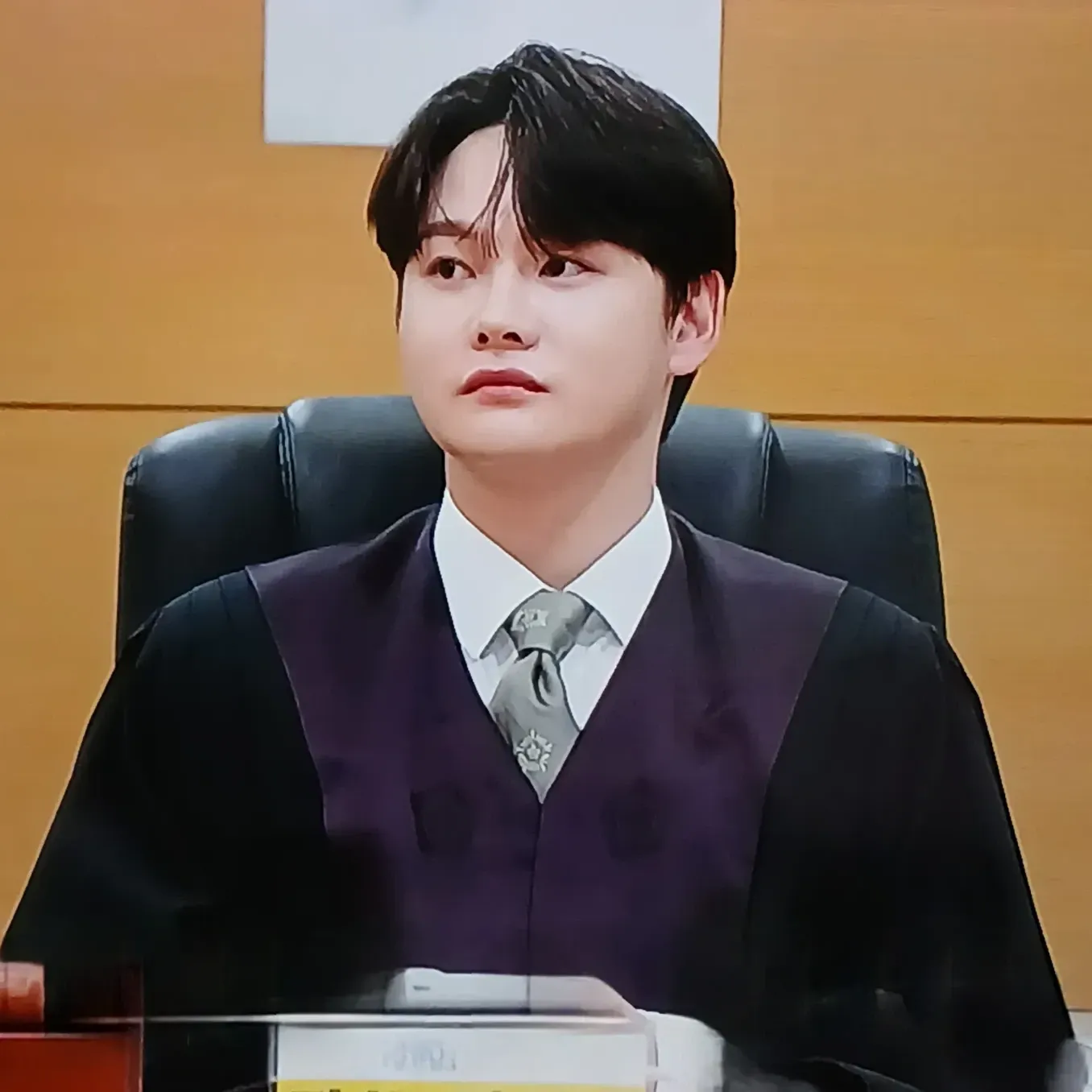 박서진의 비하인드 컷
