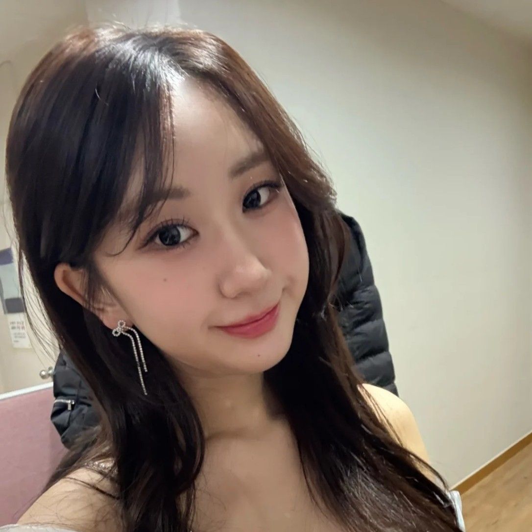 Cuplikan di balik layar dari Jeon Yujin