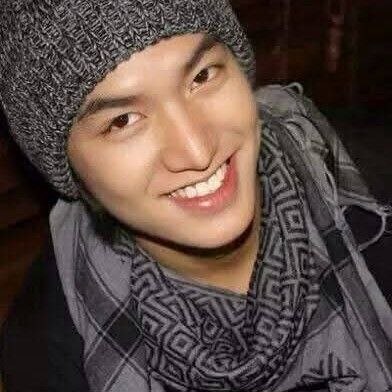 イ・ミンホのビハインドカット