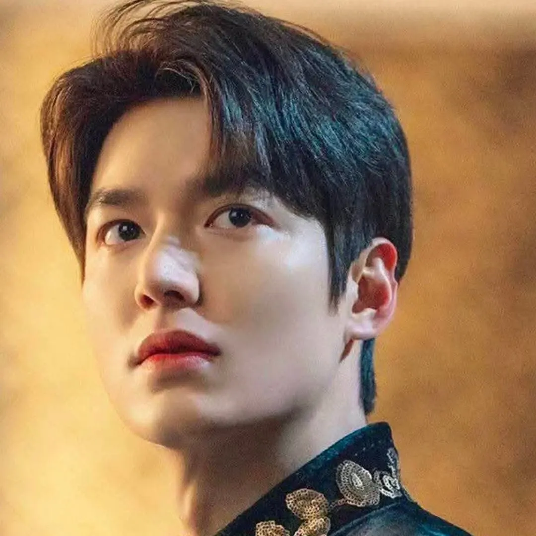 李敏鎬的近期活動照