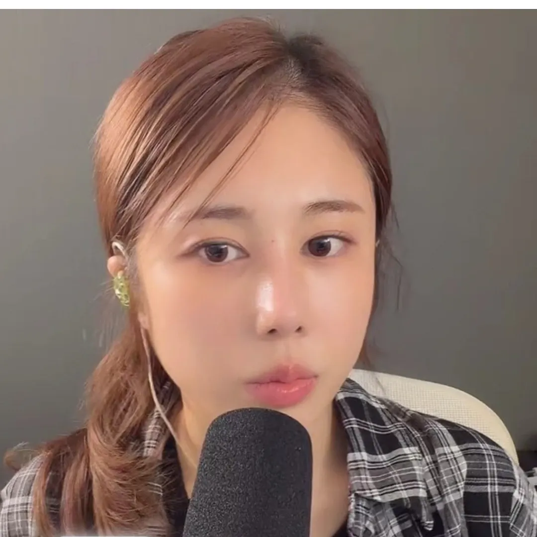 キム・ソユの最近の活動ショット